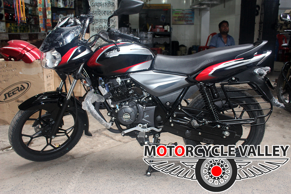 Bajaj-Discover-125cc-2018-Feature-Review