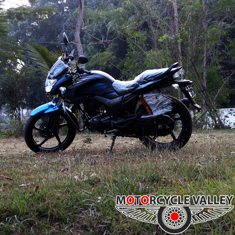 Hero Hunk Matt Edition Features Review Motorbike Review Motorcycle Bangladesh