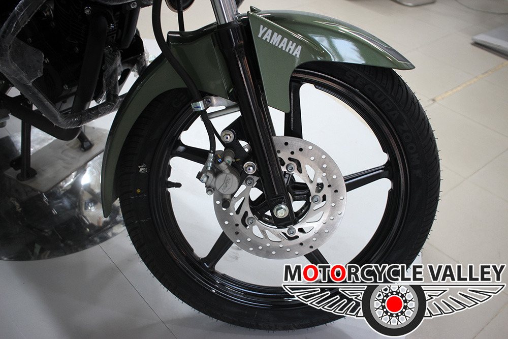 Yamaha-Saluto-Special-Edition-Feature-Review-Front-Wheel