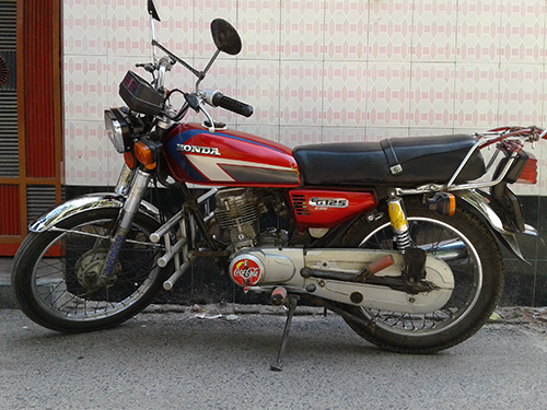 Honda Cg125 Motorcycle User Review By Asif Reza Motorbike Review Motorcycle Bangladesh