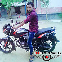 Bajaj-Discover-125-user-review-by-Rasel-Hosen.jpg