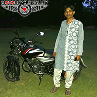 Bajaj-Discover-125cc-user-review-by-Momin-Hossain.jpg