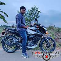 Bajaj-Pulsar-NS160-user-review-by-Moshiur-Rahman.jpg