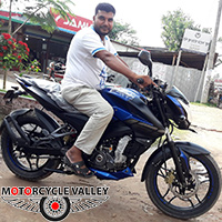 Bajaj-Pulsar-NS160-user-review-by-Shimul-Khan.jpg