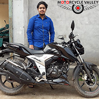 TVS-Apache-RTR-160-4v-user-review-by-Akash-Khan.jpg