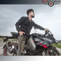 new-suzuki-gixxer-sf-fi-abs-user-review-by-prince-arif-raj.jpg