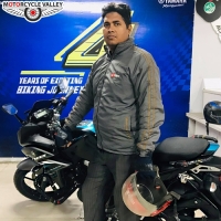 Yamaha Fazer Fi V2 150cc 5900km riding experiences by MD Ariful Islam