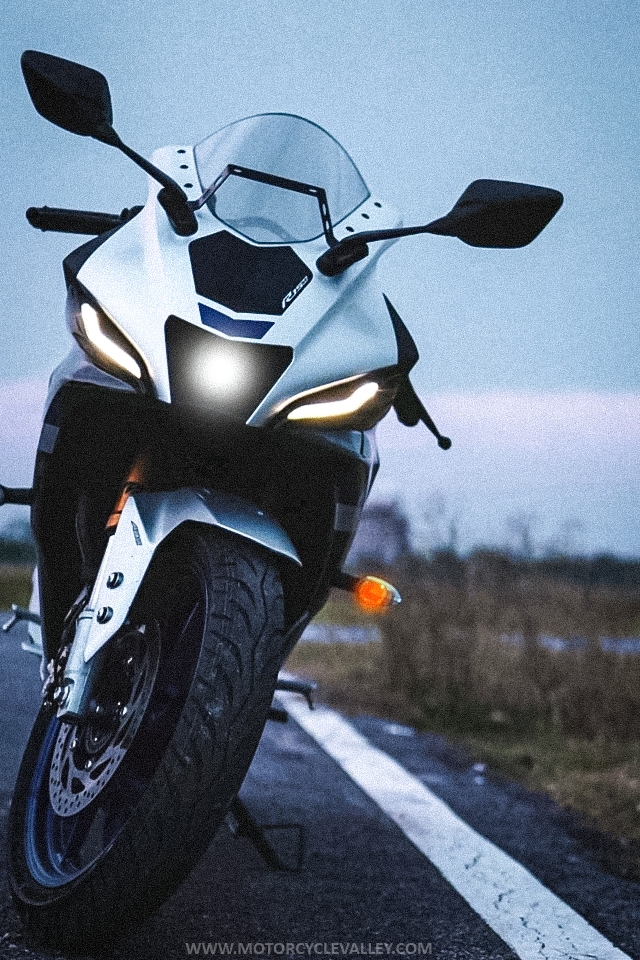Yamaha R15M Wallpaper | 4K | HD | Free Download Yamaha R15M Wallpaper | 4K | HD | Free Download