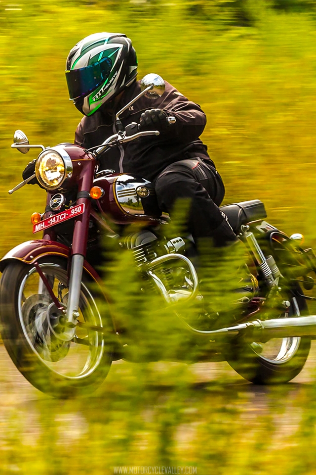 Jawa 42 Bobber Wallpaper | 4K | HD | Free Download Jawa 42 Bobber Wallpaper | 4K | HD | Free Download