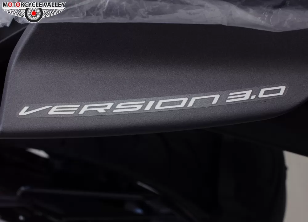 R15 V3 Photo Gallery . All kind of Yamaha R15 V3 Dual ABS Images