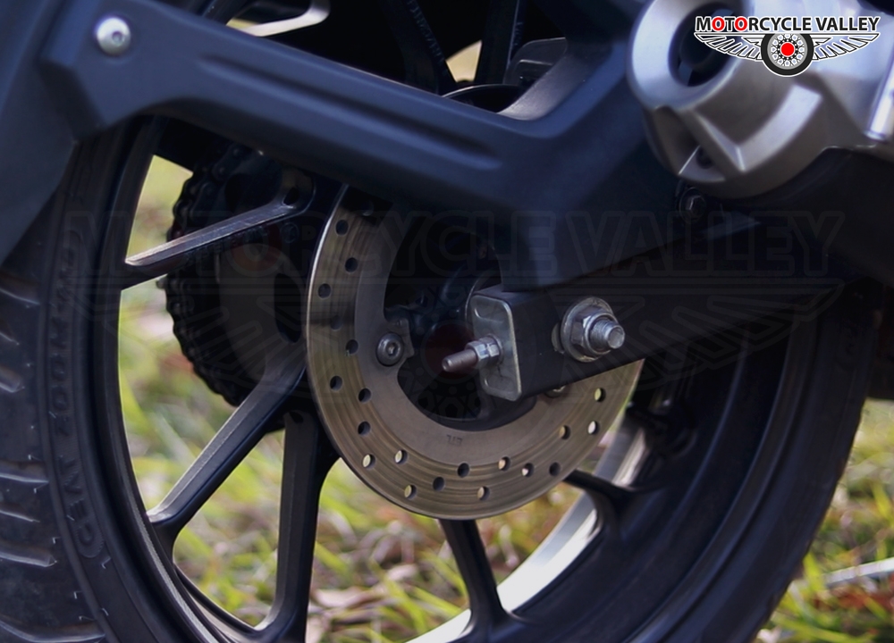 yamaha fzs rear brake pad price