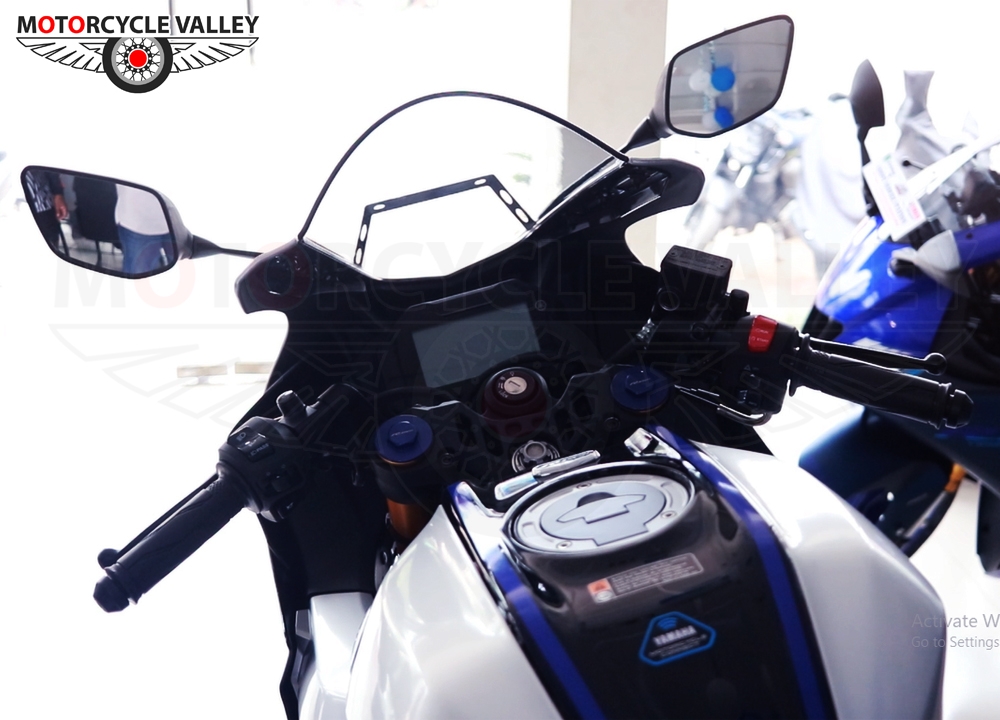 yamaha r15 v2 handlebar price