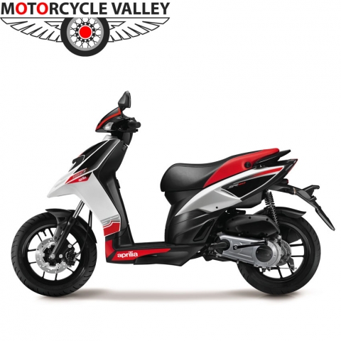 Italjet Vs Aprilia SR 150 Comparison